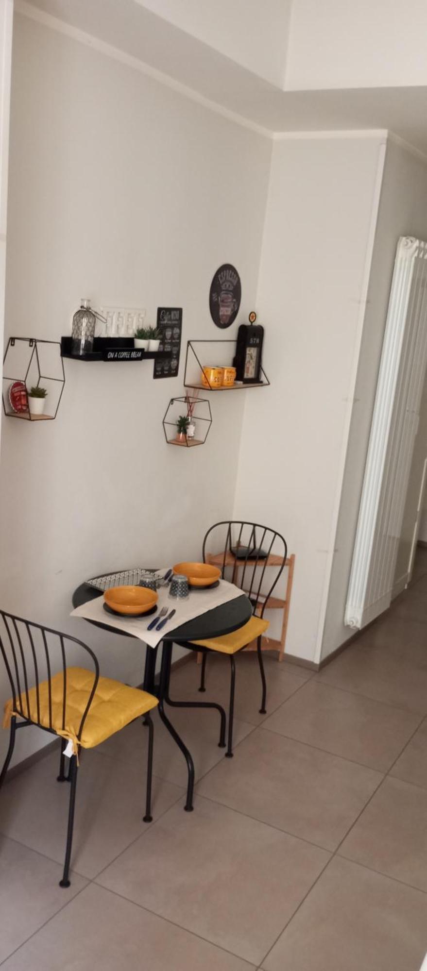 Holidaystudio Appartamento In Centro 萨莱诺 外观 照片