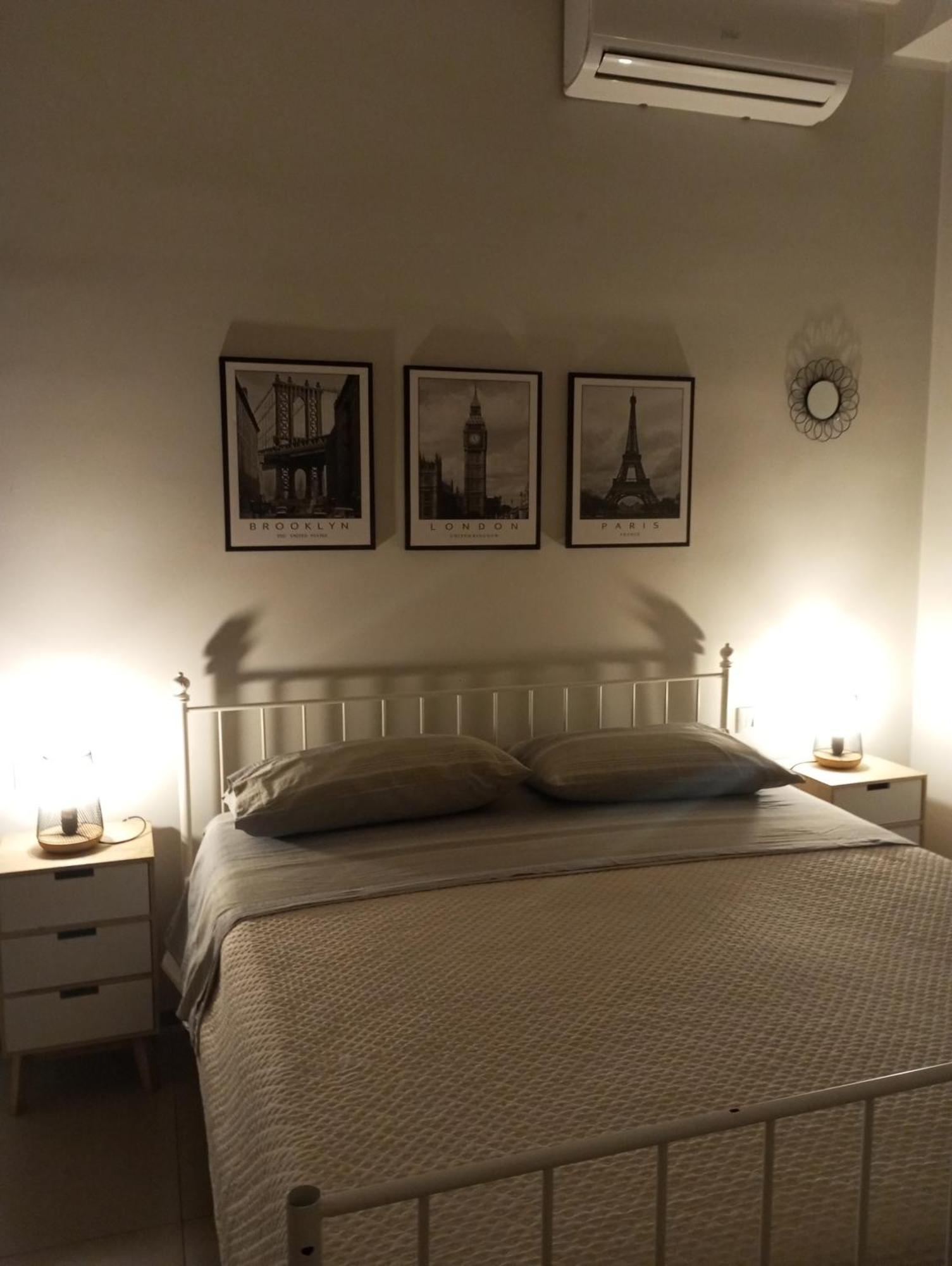 Holidaystudio Appartamento In Centro 萨莱诺 外观 照片